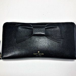 Kate Spade black bow wallet